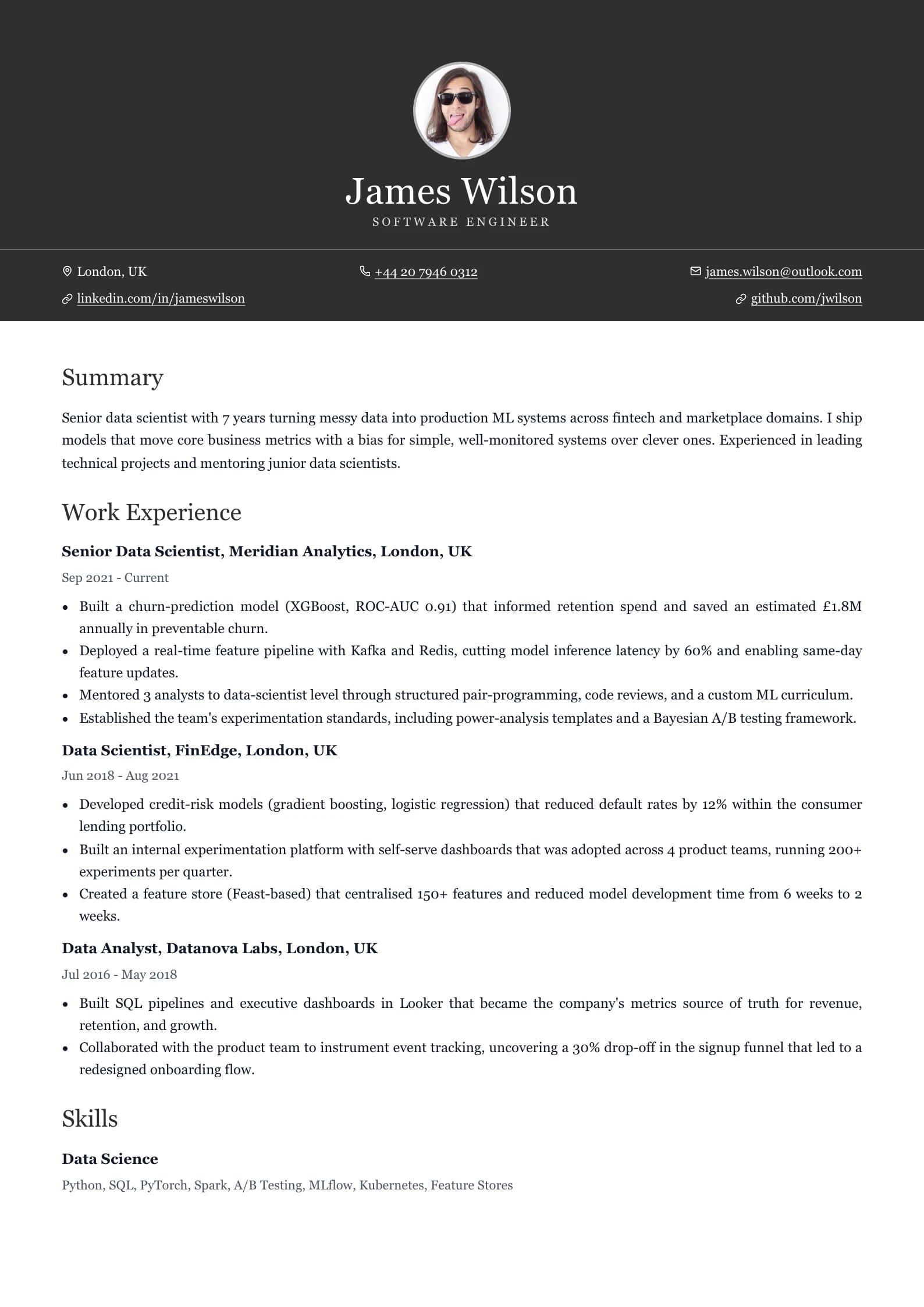Crest Charcoal resume template
