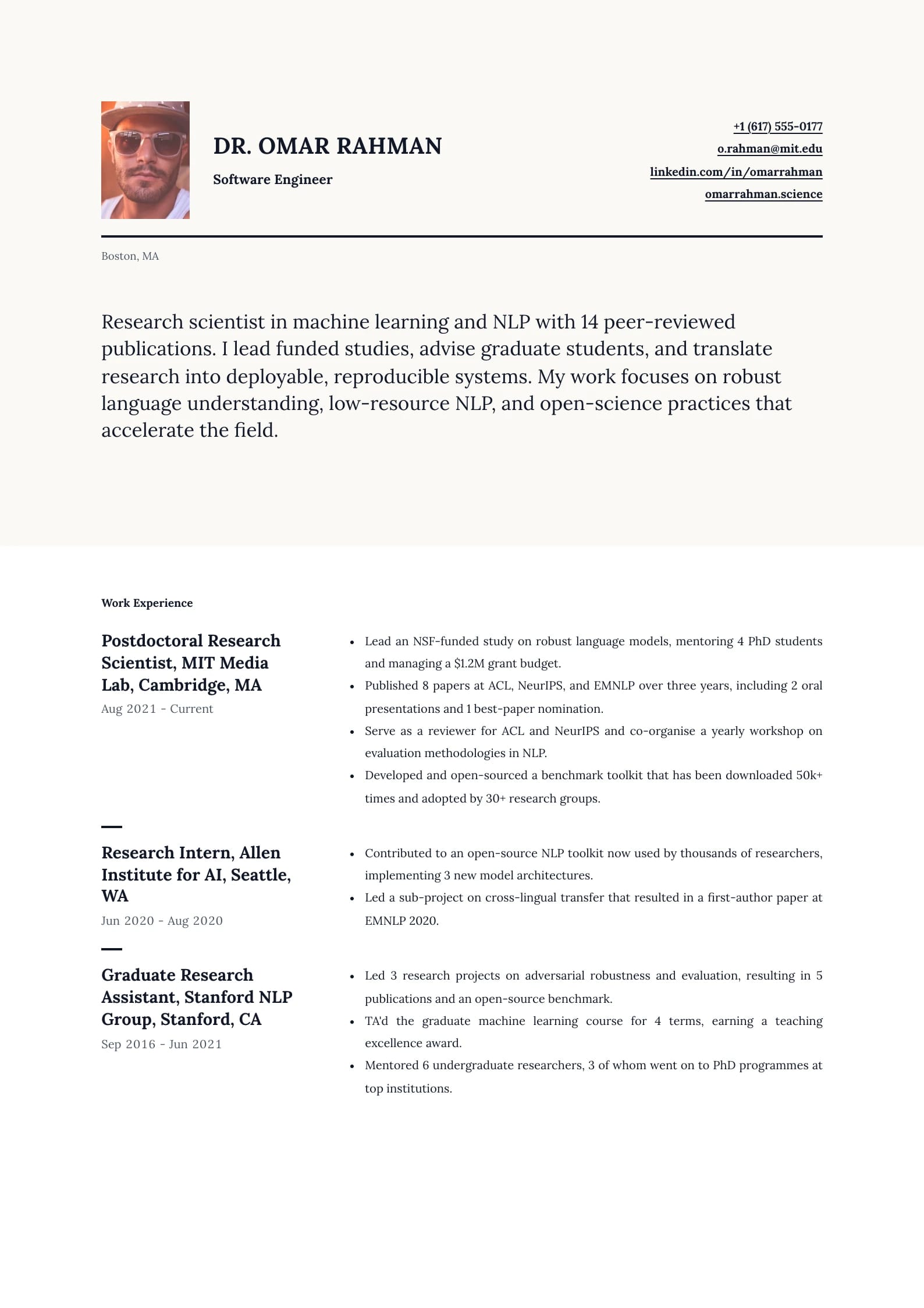 Editorial Sand resume template