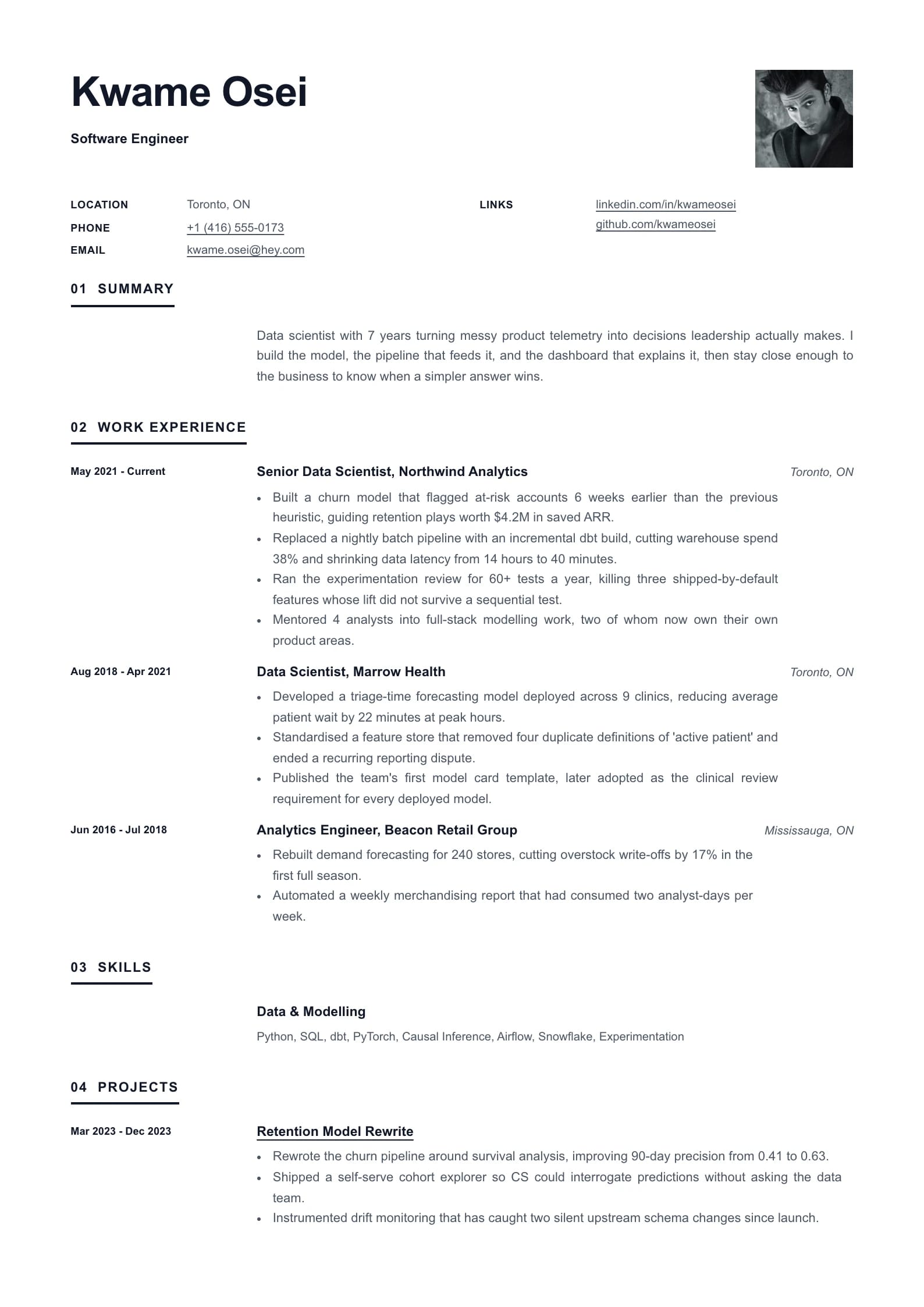 Numeral Mono resume template